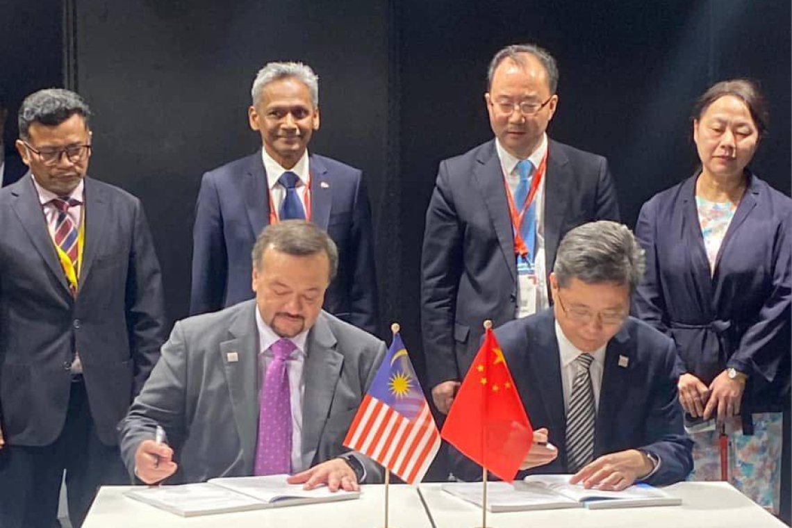 Malaysia–China Bilateral Meeting At AFMGM+3